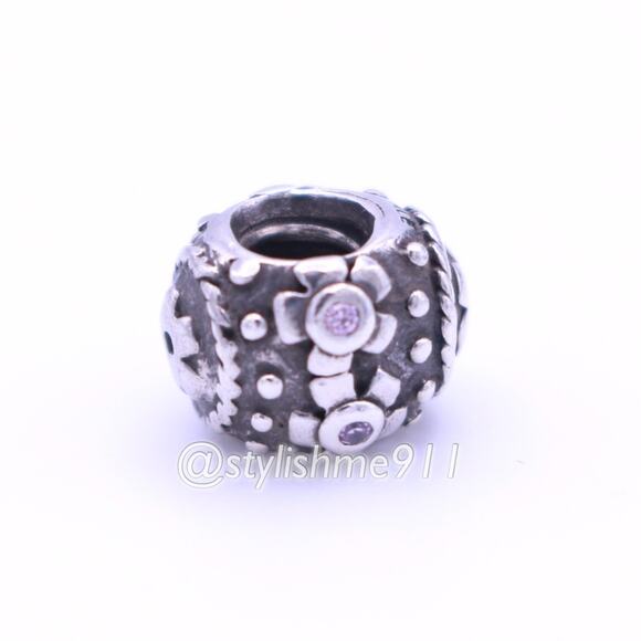 Authentic PANDORA Decorative Egg Charm - 790390PCZ - Picture 8 of 8